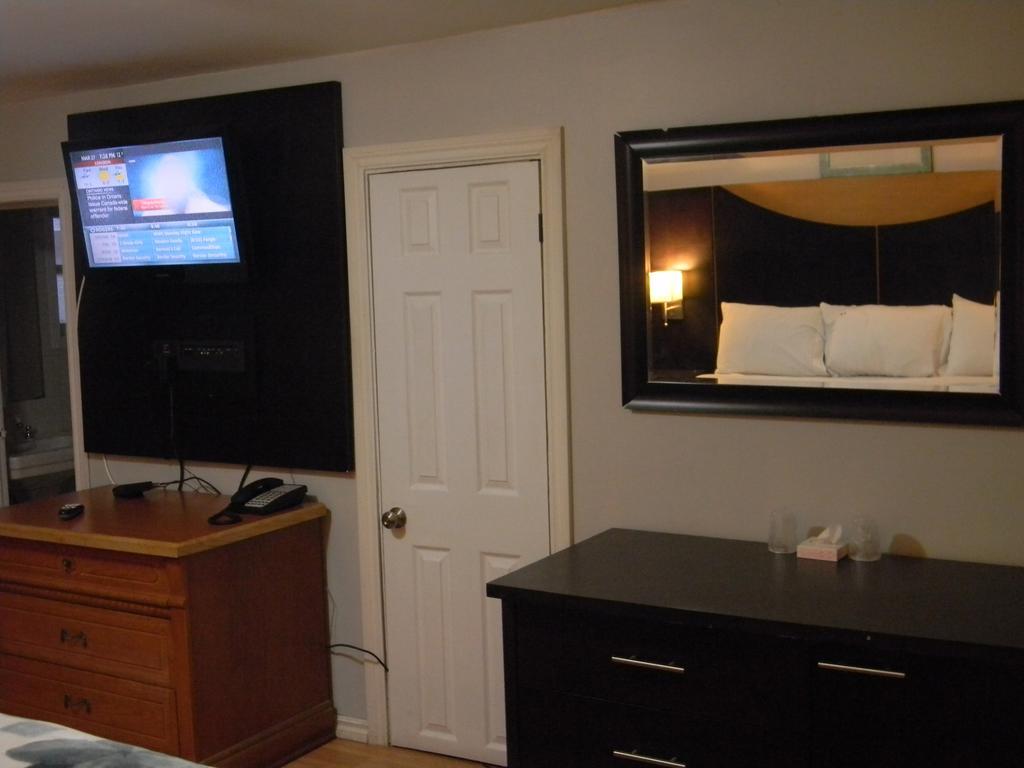 American Plaza Motel Londyn Zewnętrze zdjęcie