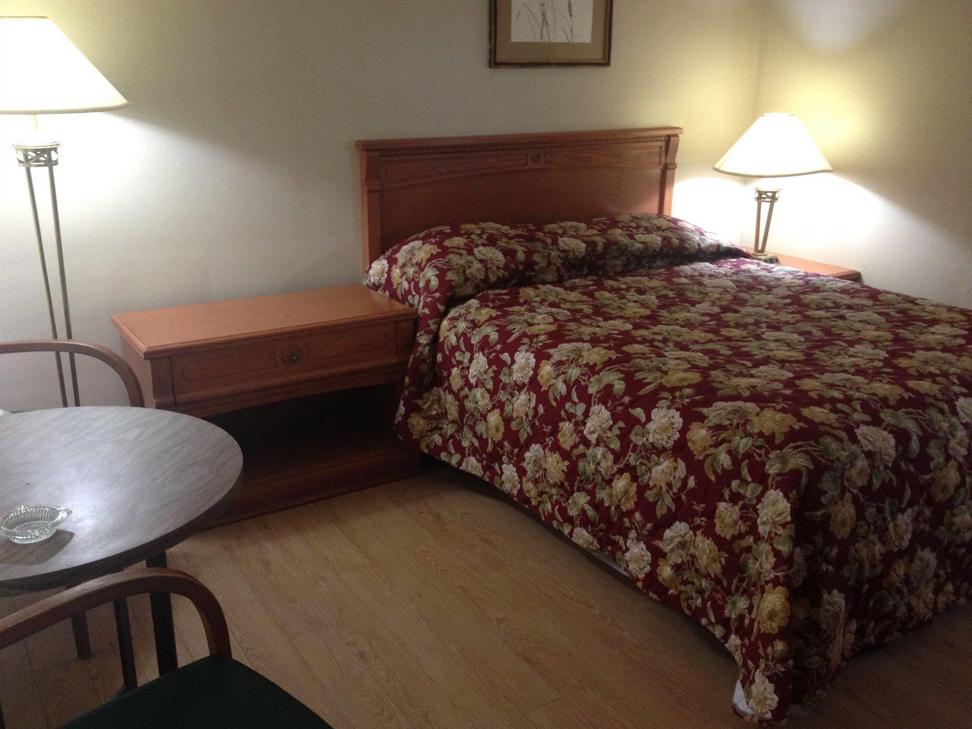 American Plaza Motel Londyn Zewnętrze zdjęcie