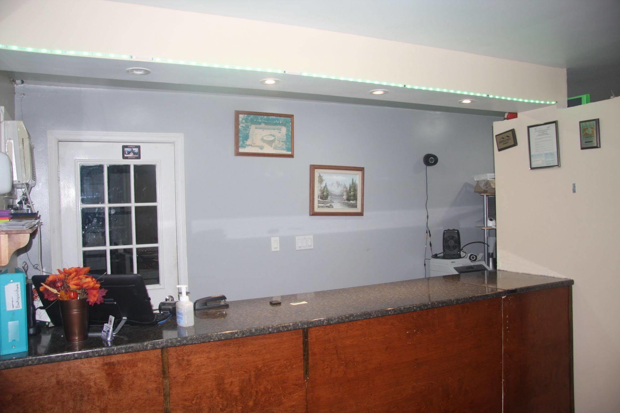 American Plaza Motel Londyn Zewnętrze zdjęcie