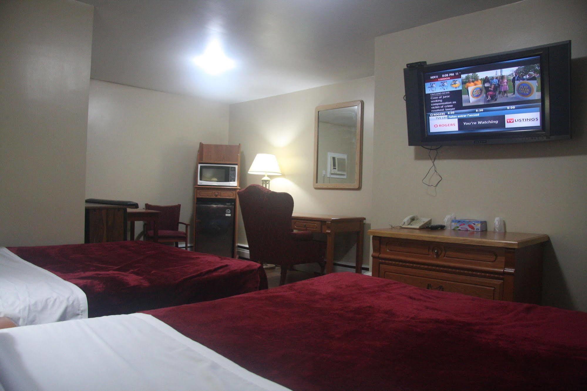 American Plaza Motel Londyn Zewnętrze zdjęcie