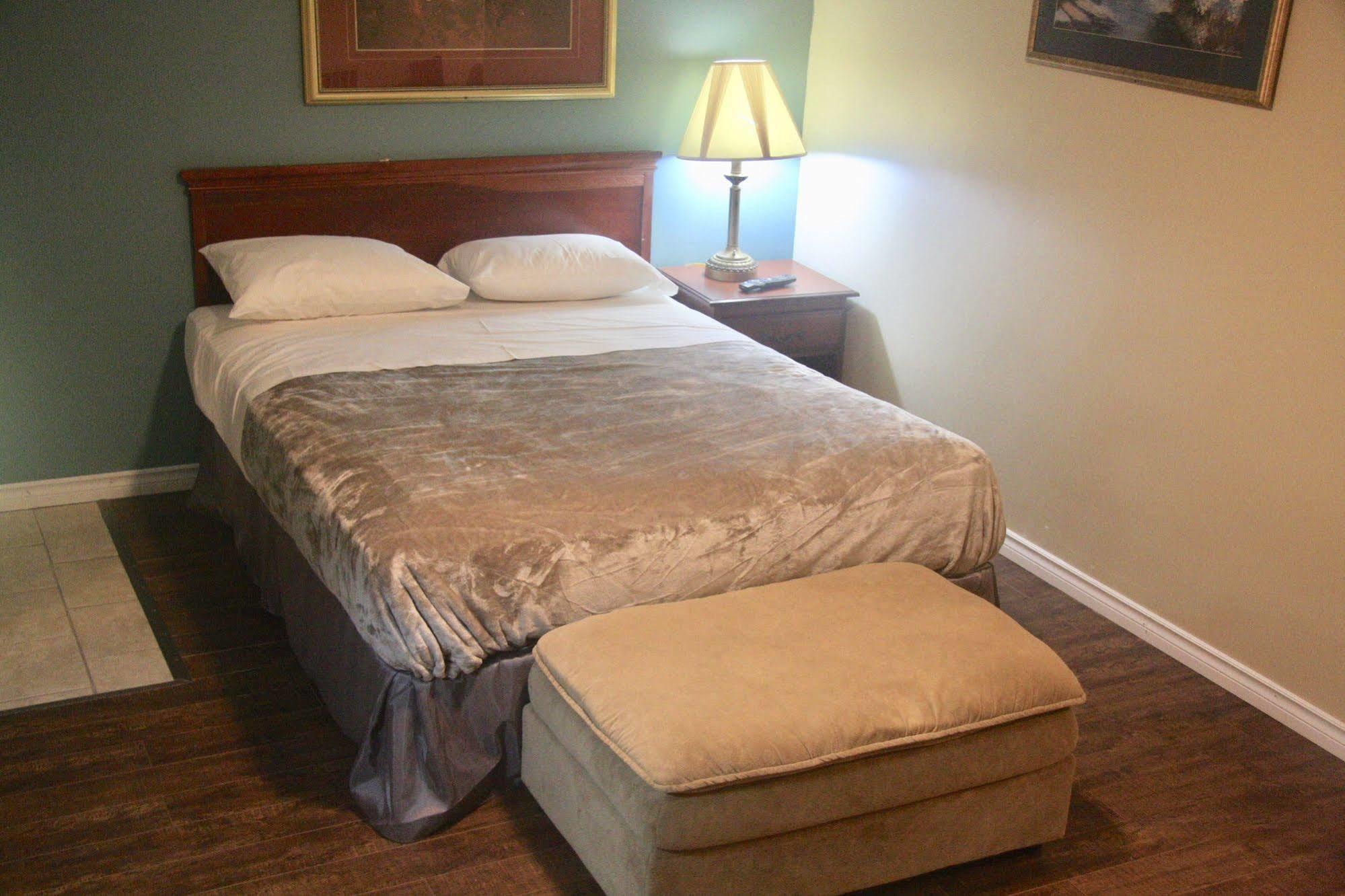 American Plaza Motel Londyn Zewnętrze zdjęcie